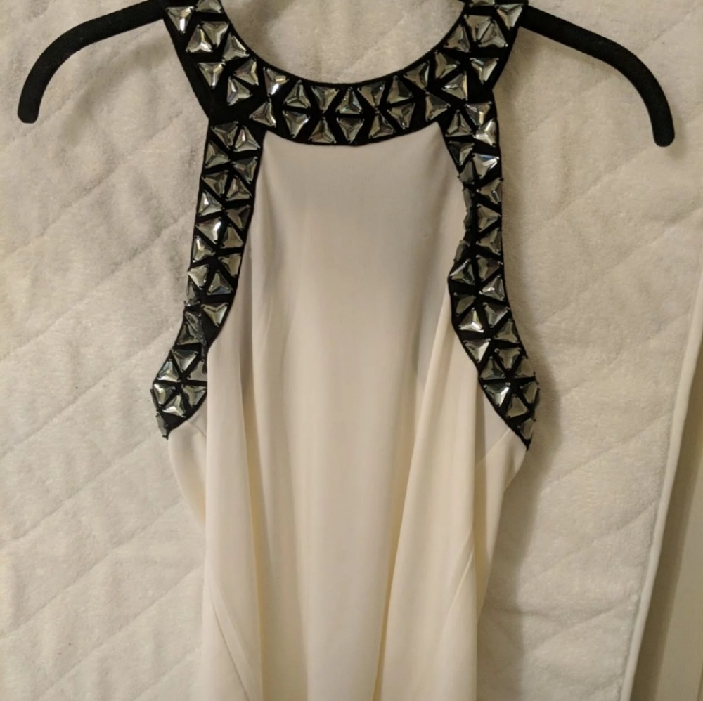 Express business tank top